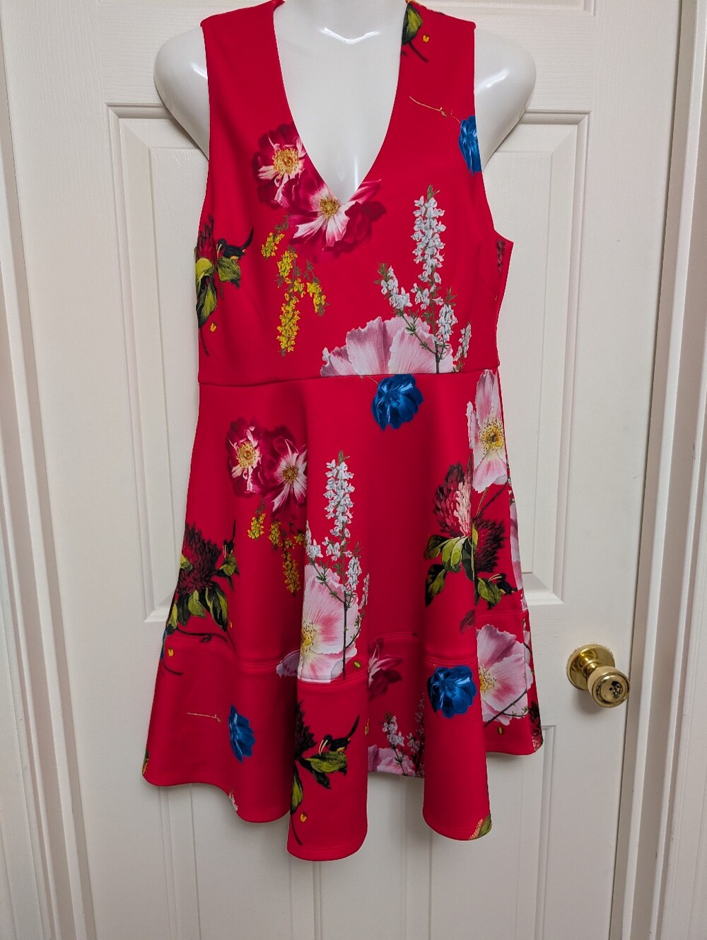 Ted Baker Red Floral Skater Swing Dress sz 3/US 8